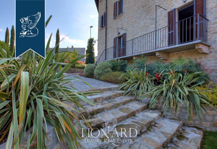 Image No.12-Propriété de 7 chambres à vendre à Varzi