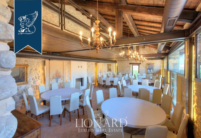 Image No.20-Propriété de 7 chambres à vendre à Varzi