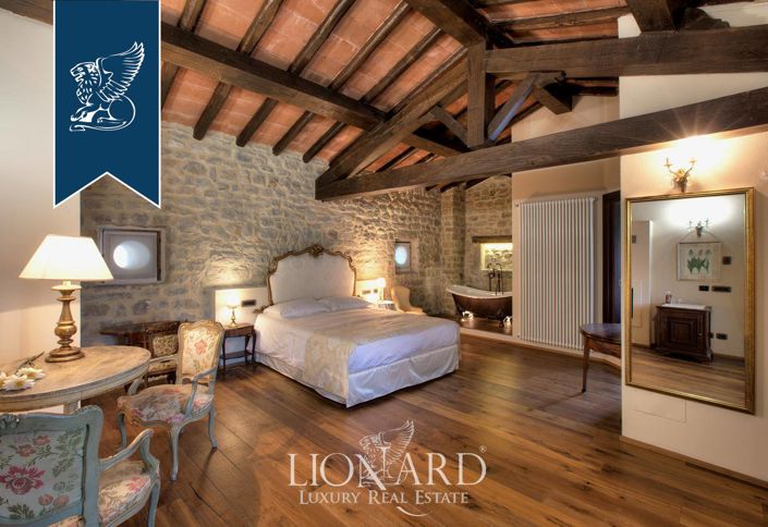 Image No.33-Propriété de 7 chambres à vendre à Varzi