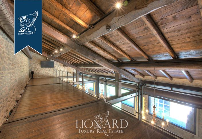 Image No.38-Propriété de 7 chambres à vendre à Varzi