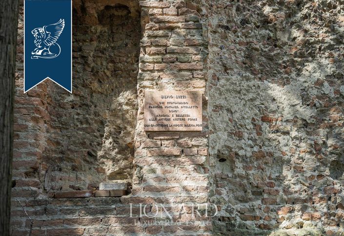 Image No.39-5 Bed Villa for sale