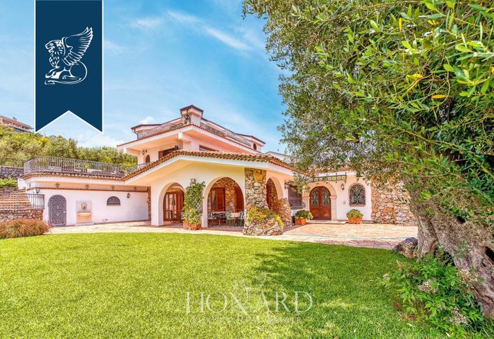 Image No.12-Villa de 8 chambres à vendre à San Giovanni a Piro