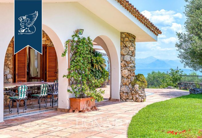 Image No.9-Villa de 8 chambres à vendre à San Giovanni a Piro