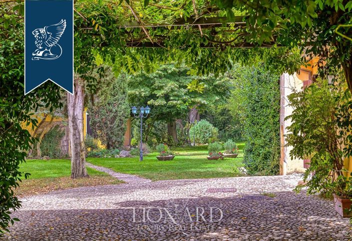 Image No.11-Villa de 18 chambres à vendre à Bénévent