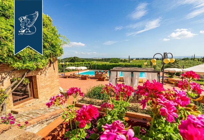 Image No.10-27 Bed Hotel for sale