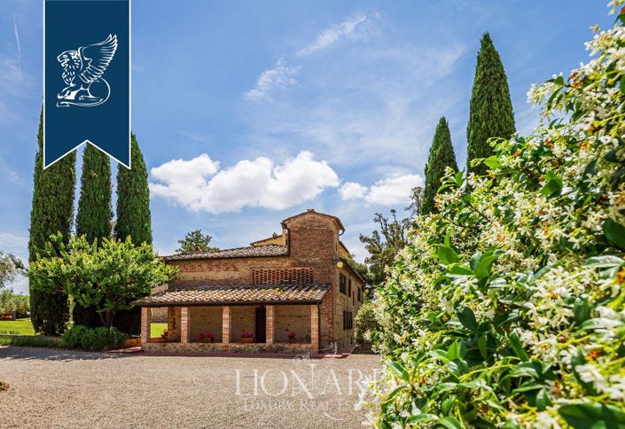 Image No.37-27 Bed Hotel for sale