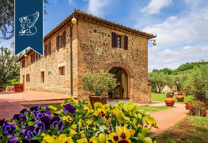 Image No.40-27 Bed Hotel for sale