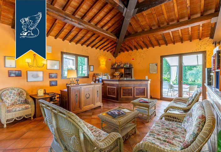 Image No.46-27 Bed Hotel for sale