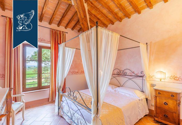 Image No.58-27 Bed Hotel for sale