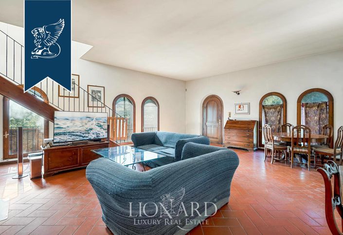 Image No.14-5 Bed Villa for sale