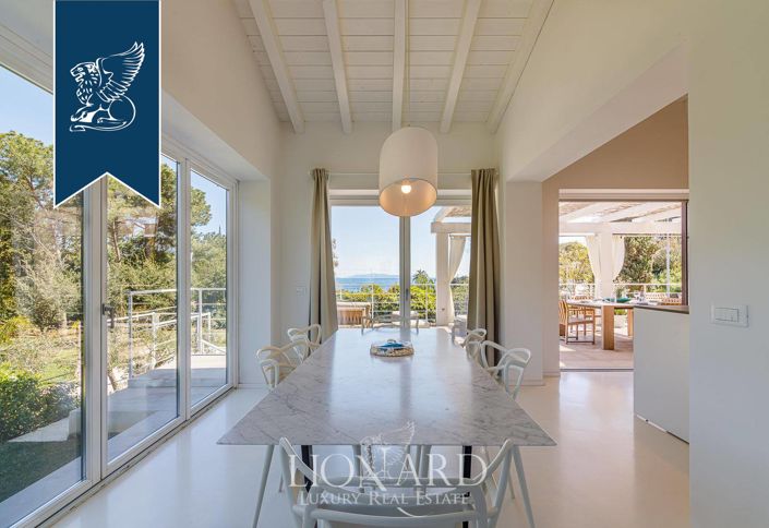 Image No.43-4 Bed Villa for sale