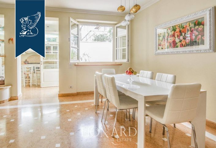 Image No.6-Villa de 7 chambres à vendre à Pietrasanta