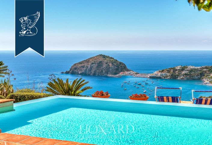 Image No.14-4 Bed Villa for sale