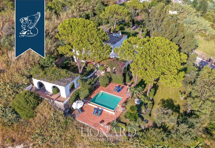 Image No.43-4 Bed Villa for sale