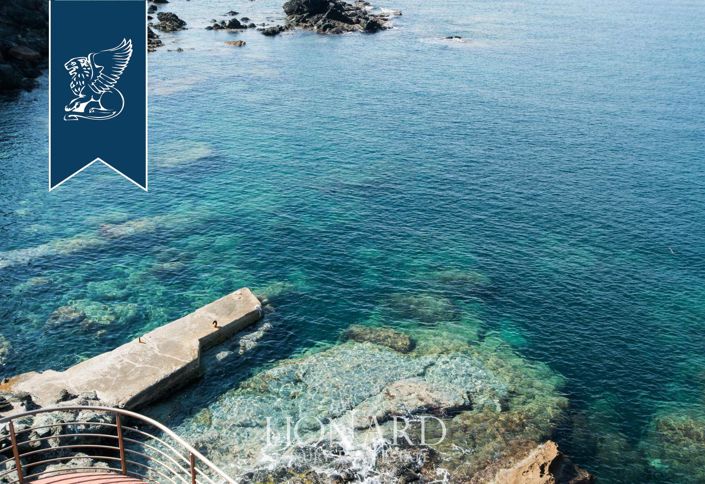 Image No.18-5 Bed Villa for sale