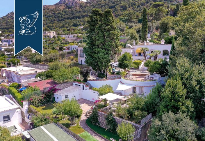 Image No.3-4 Bed Villa for sale