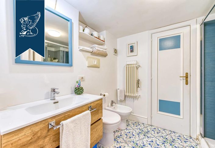 Image No.32-4 Bed Villa for sale