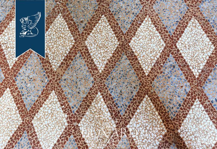 Image No.18-10 Bed Villa for sale