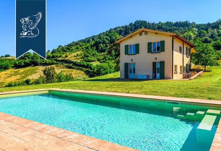 Image No.19-Maison de campagne de 4 chambres à vendre à Borgo San Lorenzo