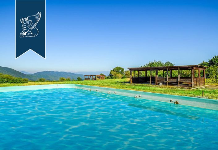 Image No.24-Maison de campagne de 4 chambres à vendre à Borgo San Lorenzo