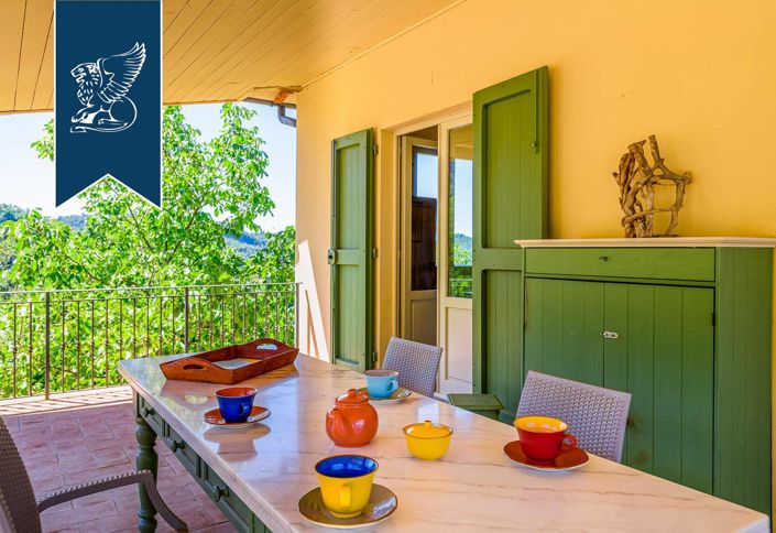 Image No.30-Maison de campagne de 4 chambres à vendre à Borgo San Lorenzo