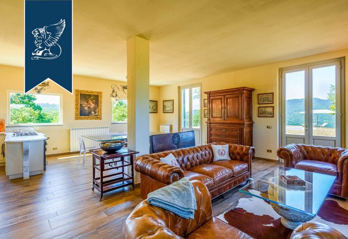 Image No.34-Maison de campagne de 4 chambres à vendre à Borgo San Lorenzo