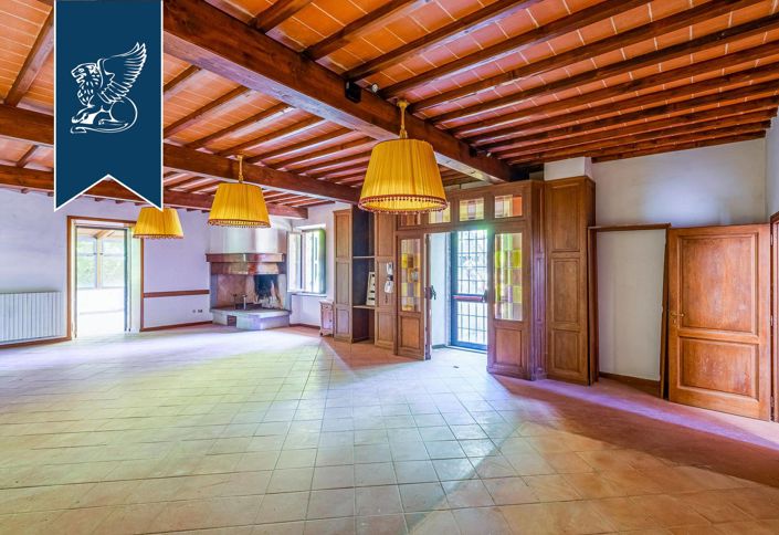 Image No.41-Maison de campagne de 4 chambres à vendre à Borgo San Lorenzo