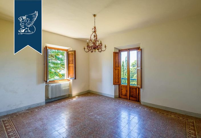 Image No.46-Maison de campagne de 4 chambres à vendre à Borgo San Lorenzo