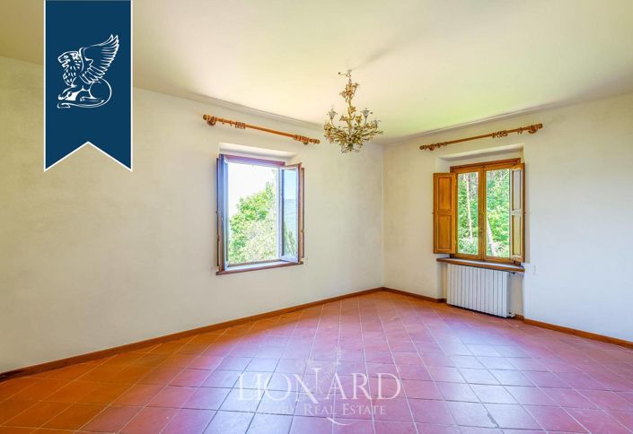 Image No.47-Maison de campagne de 4 chambres à vendre à Borgo San Lorenzo