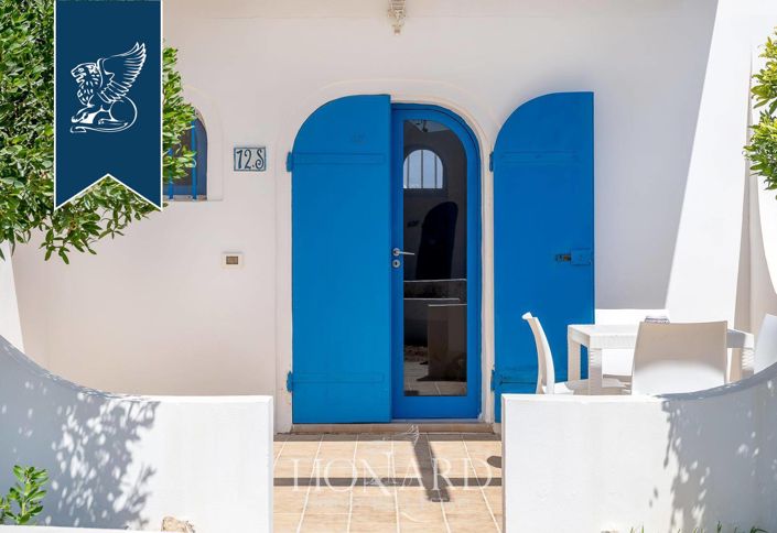 Image No.13-54 Bed Villa for sale