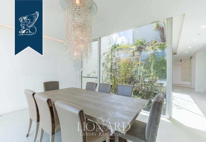 Image No.13-5 Bed Villa for sale