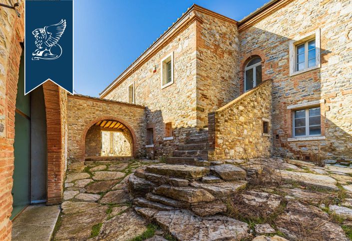 Image No.29-Maison de campagne de 16 chambres à vendre à Rapolano Terme