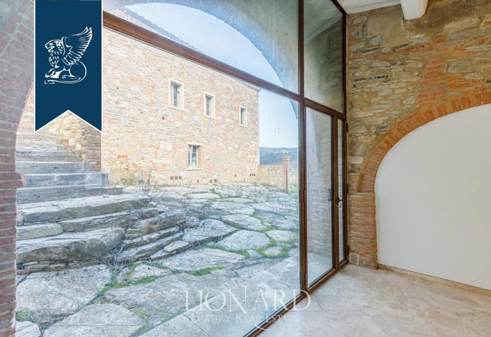 Image No.33-Maison de campagne de 16 chambres à vendre à Rapolano Terme