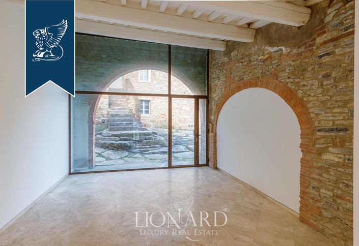 Image No.34-Maison de campagne de 16 chambres à vendre à Rapolano Terme