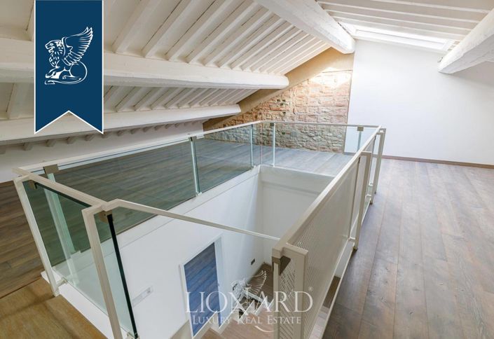 Image No.48-Maison de campagne de 16 chambres à vendre à Rapolano Terme