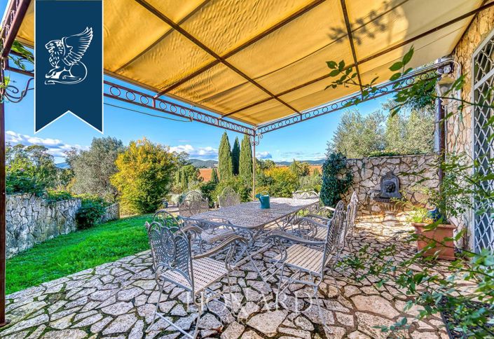 Image No.20-6 Bed Villa for sale