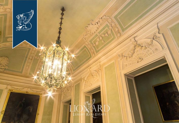 Image No.58-55 Bed Property for sale