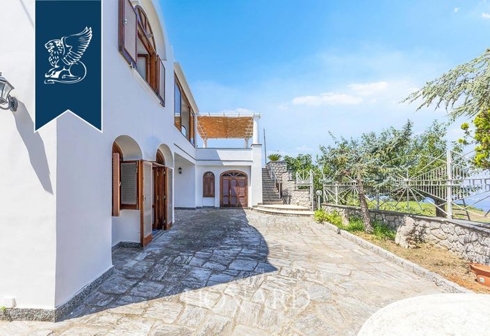 Image No.4-5 Bed Villa for sale