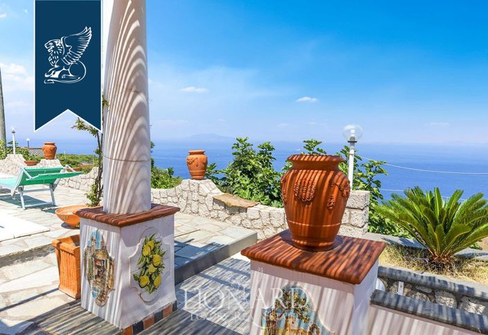 Image No.7-5 Bed Villa for sale