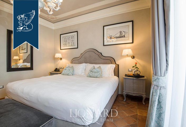 Image No.14-19 Bed Hotel for sale