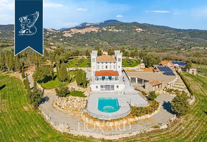 Image No.5-19 Bed Hotel for sale