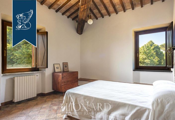 Image No.17-Ferme de 18 chambres à vendre à San Lorenzo Nuovo