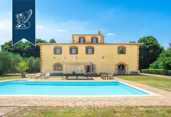 Image No.4-Ferme de 18 chambres à vendre à San Lorenzo Nuovo