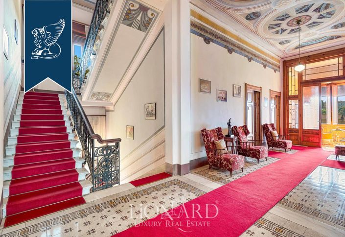 Image No.13-12 Bed Hotel for sale