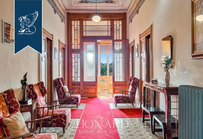 Image No.14-12 Bed Hotel for sale