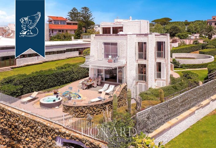 Image No.6-Villa de 9 chambres à vendre à Santa Marinella