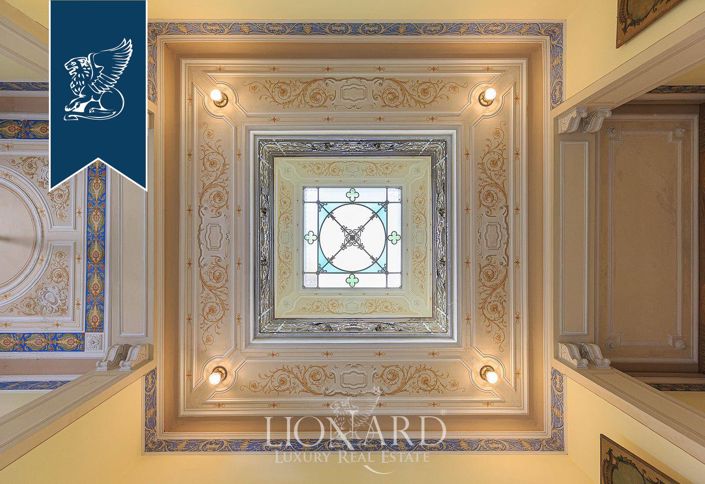 Image No.16-Villa de 7 chambres à vendre à Mandello del Lario