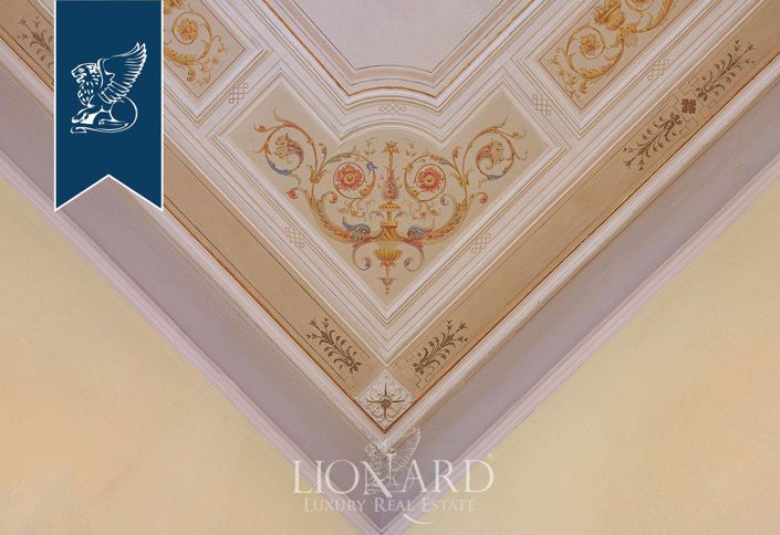 Image No.23-Villa de 7 chambres à vendre à Mandello del Lario