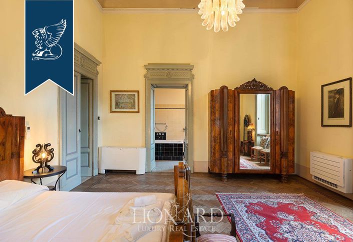 Image No.25-Villa de 7 chambres à vendre à Mandello del Lario