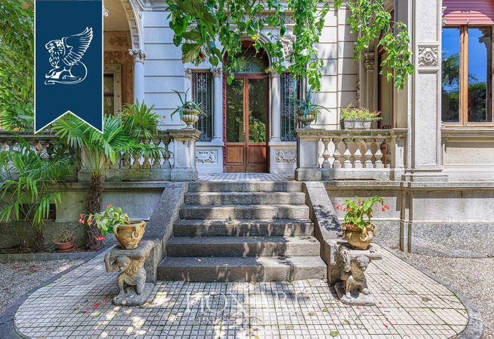 Image No.4-Villa de 7 chambres à vendre à Mandello del Lario